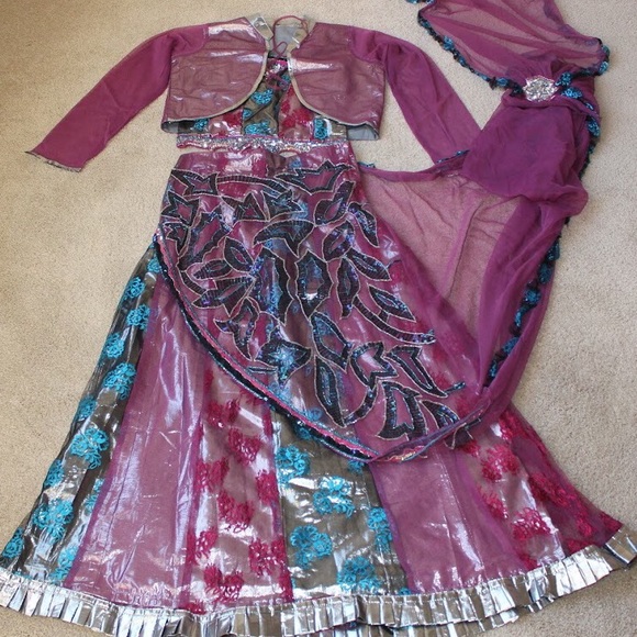 BRAND NEW CHOLI SUIT - Picture 1 of 8